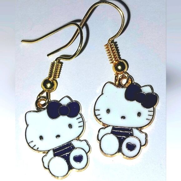 Whimsical character kitty dangle earrings for girls and women - Picture 2 of 7